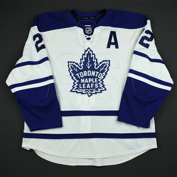 Beauchemin, Francois<br>Third Set 2 w/A<br>Toronto Maple Leafs 2009-10<br>#22 Size: 58