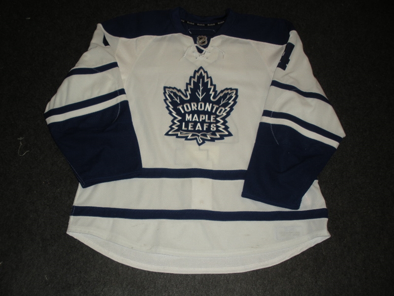 Finger, Jeff<br>Third Set 2<br>Toronto Maple Leafs 2009-10<br>#4 Size: 58