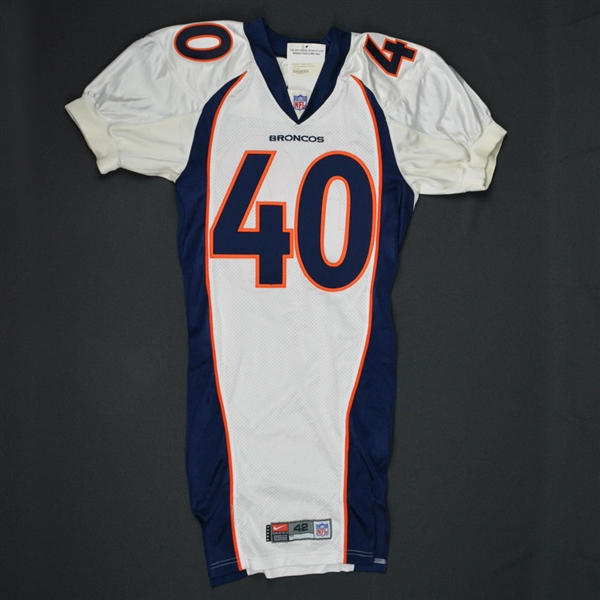 Carter, Dale * <br>White- Authentic  Pro-Cut - CLEARANCE<br>Denver Broncos 1999<br>#40 Size:42