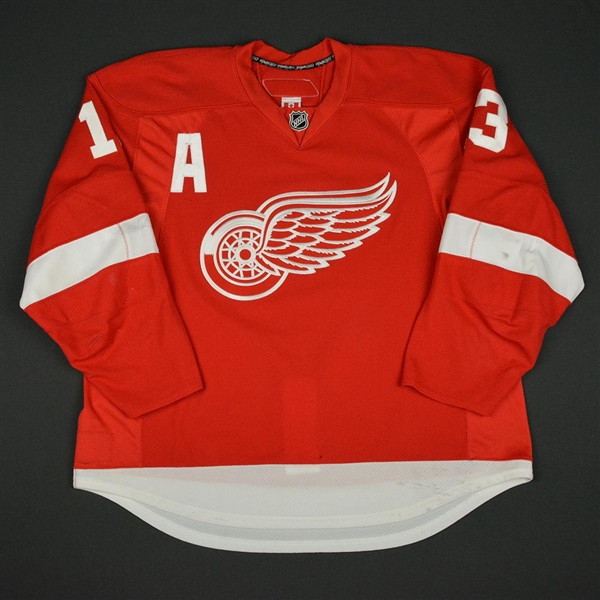 Datsyuk, Pavel * <br>Red Set 2  w/A- Autographed<br>Detroit Red Wings 2008-09<br>#13 Size: 56