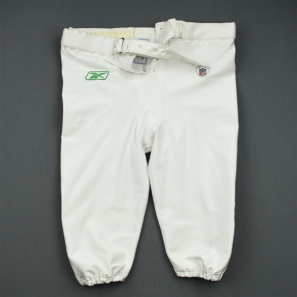Jean-Gilles, Max<br>1960 White and Kelly Green Throwback Pants - Game-Issued (GI)<br>Philadelphia Eagles 2010<br>#62 Size: 10-52 Big Boy