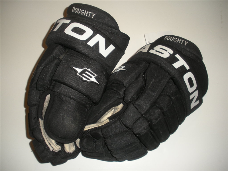 Doughty, Drew * <br>Easton Pro Gloves,<br>Los Angeles Kings 2009-10<br>#8