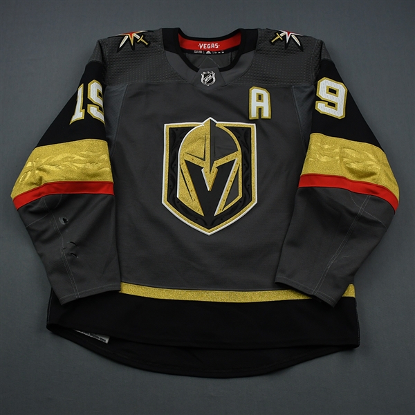 Smith, Reilly <br>Gray Set 3 w/A<br>Vegas Golden Knights 2018-19<br>#19 Size: 54