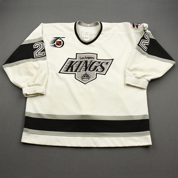 Huddy, Charlie *<br>White w/ NHL 75th patch and Kings Silver Season patch<br>Los Angeles Kings 1991-92<br>#22