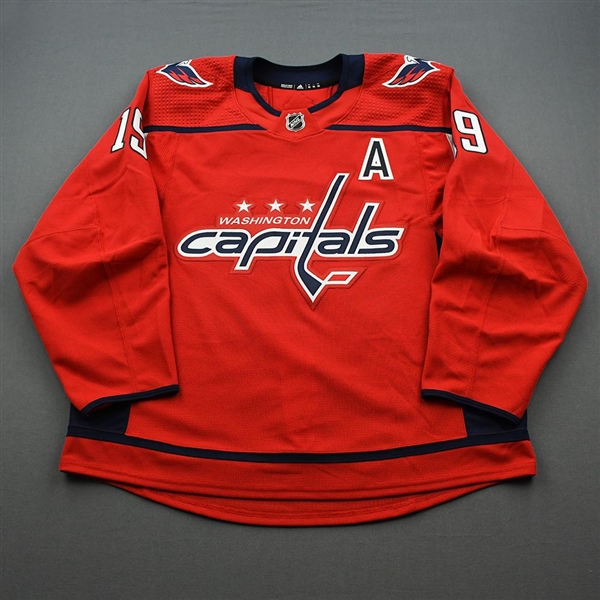 Backstrom, Nicklas<br>Red Set 3 w/A - Game-Issued (GI)<br>Washington Capitals 2019-20<br>#19 Size: 56