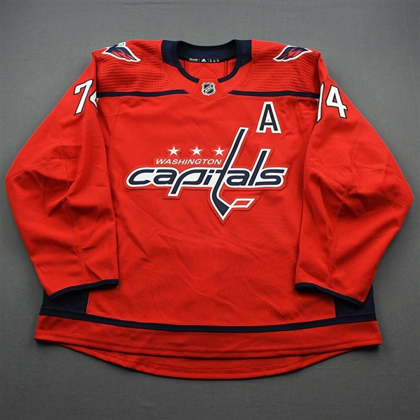 Carlson, John<br>Red Set 3 w/A - Game-Issued (GI)<br>Washington Capitals 2019-20<br>#74 Size: 58