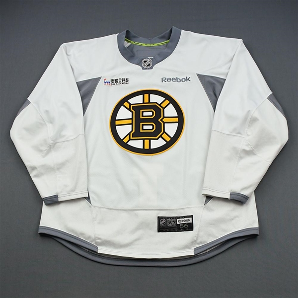 Backes, David<br>White Practice Jersey w/ O.R.G. Packaging Patch <br>Boston Bruins 2016-17<br>#42 Size: 56