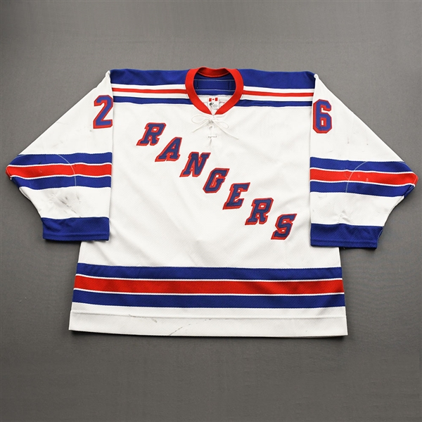 Lundmark, Jamie *<br>White 1st Regular Season - 1st NHL Point<br>New York Rangers 2002-03<br>#26 Size: 56