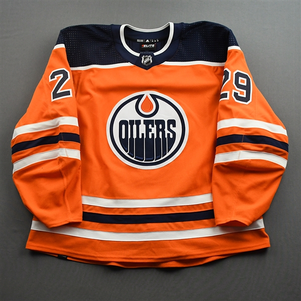 Draisaitl, Leon *<br>Orange Set 2<br>Edmonton Oilers 2021-22<br>#29 Size: 58