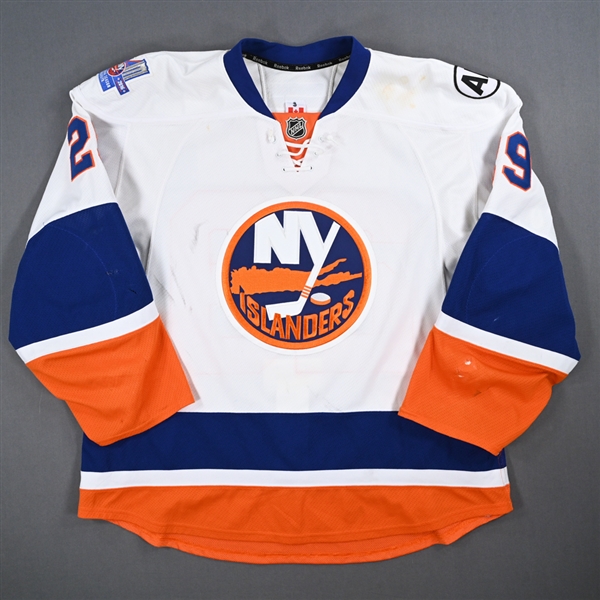 Nelson, Brock *<br>White w/ Brooklyn Inaugural Season and Al Arbour Memorial Patches<br>New York Islanders 2015-16<br>#29 Size: 58