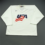 Komisarek, Mike * <br>White, U.S. Olympic Mens Orientation Camp Worn Jersey, Signed<br>USA 2009<br>#8 Size: XXL