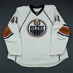 Chorney, Taylor<br>White Set 2<br>Edmonton Oilers 2009-10<br>#41 Size: 58