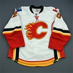 Glencross, Curtis<br>White Set 2<br>Calgary Flames 2010-11<br>#20 Size: 56