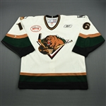 Ruegsegger, Tyler<br>White Set 1 w/ Inaugural Season at Maverik Center Patch<br>Utah Grizzlies 2010-11<br>#16 Size: 56
