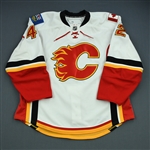 Sutter, Brett<br>White Set 1<br>Calgary Flames 2010-11<br>#42 Size: 56