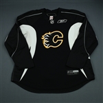 Sarich, Cory<br>Black Practice Jersey<br>Calgary Flames 2009-10<br>#6 Size: 58+