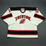 Vokes, Matt<br>White Set 1<br>Trenton Devils 2010-11<br>#15 Size: 56