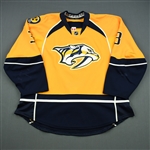 Jones, Seth *<br>Gold Set 1  - Photo-Matched - Rookie Season<br>Nashville Predators 2013-14<br>#3 Size: 58