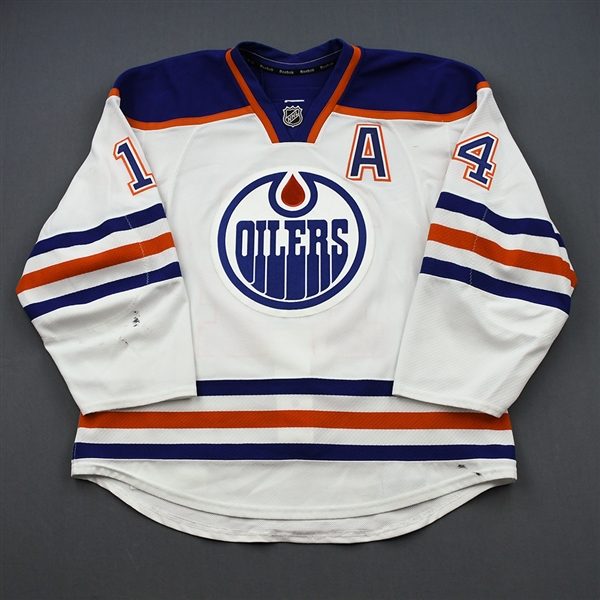 Eberle, Jordan  *<br>White Set 3 w/A<br>Edmonton Oilers 2014-15<br>#14 Size: 54