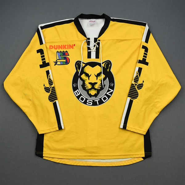 Fluke, Emily<br>Yellow Set 1A<br>Boston Pride 2019-20<br>#11 Size: MD