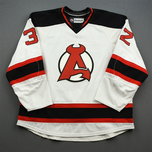 Young, Harry *<br>White<br>Albany Devils 2013-14<br>#32 Size: 58