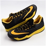 Iguodala, Andre *<br>Nike Zoom PE - April 5, 2015 @ San Antonio Spurs<br>Golden State Warriors 2014-15<br>#9