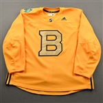 adidas<br>Gold - Winter Classic Practice Jersey - Game-Issued (GI)<br>Boston Bruins 2018-19<br> Size: 60