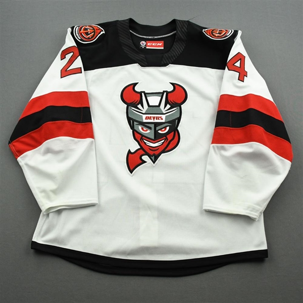 NOBR (Name on Back Removed)<br>White - CLEARANCE<br>Binghamton Devils 2019-20<br>#24 Size: 56