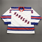 Lundmark, Jamie *<br>White 1st Regular Season - 1st NHL Point<br>New York Rangers 2002-03<br>#26 Size: 56