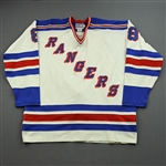 Vickers, Steve *<br>White<br>New York Rangers 1979-80<br>#8 Size: 52