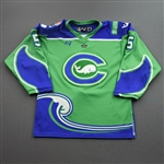 Howran, Tori<br>Green Set 1<br>Connecticut Whale 2021-22<br>#5 Size: MD