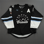 Gehen, Erin<br>Black Set 1 w/A<br>Buffalo Beauts 2021-22<br>#81 Size: MD