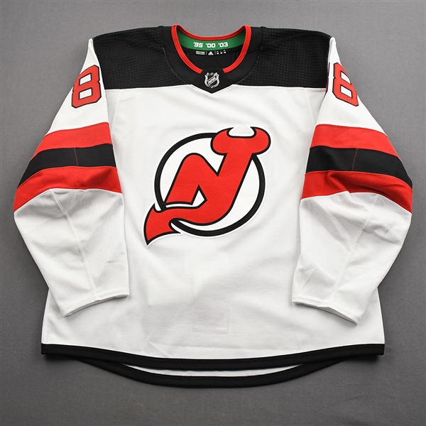 Bahl, Kevin<br>White Set 1 - 1st NHL Goal<br>New Jersey Devils 2021-22<br>#88 Size: 58