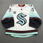 Daccord, Joey<br>White Set 3 w/ Inaugural Season Patch<br>Seattle Kraken 2021-22<br>#35 Size: 58G