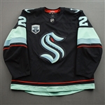 Cholowski, Dennis<br>Blue Set 3 w/ Inaugural Season Patch<br>Seattle Kraken 2021-22<br>#2 Size: 58