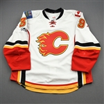 Chiasson, Alex *<br>White Set 3 Playoffs w/ NHL Centennial Patch - Photo-Matched<br>Calgary Flames 2016-17<br>#39 Size: 58