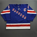 Messier, Mark *<br>Blue 1st Reg. Season w/C - 1,850th Career Point, Tying Gordie Howe for Second All-Time<br>New York Rangers 2003-04<br>#11 Size: 56