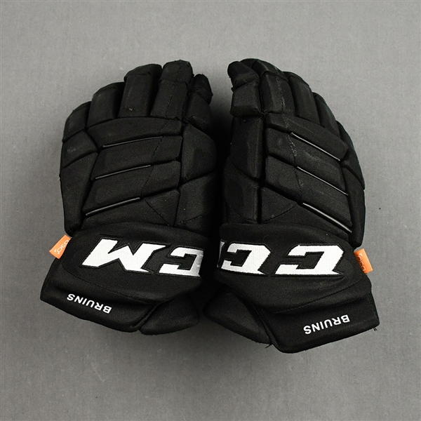 Blidh, Anton<br>CCM Gloves<br>Boston Bruins 2021-22<br>#81 Size: 14"