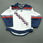 Blank, No Name Or Number<br>White - CLEARANCE<br>Metropolitan Riveters 2021-22<br># Size: SM