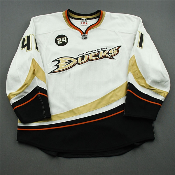 Gordon, Andrew *<br>White Set 1 w/Ruslan Salei Patch - Photo-Matched<br>Anaheim Ducks 2011-12<br>#41 Size: 58