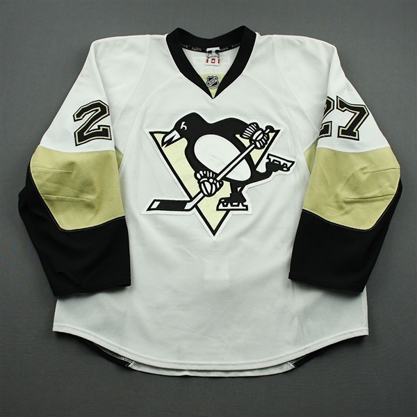 Adams, Craig *<br>White Set 2 - Photo-Matched<br>Pittsburgh Penguins 2011-12<br>#27 Size: 56