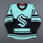 Beniers, Matty<br>Blue Reverse Retro Set 1<br>Seattle Kraken 2022-23<br>#10 Size: 56