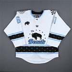 Boyle, Michaela<br>White Set 1 w/ May 14 Patch<br>Buffalo Beauts 2022-23<br>#61 Size: LG