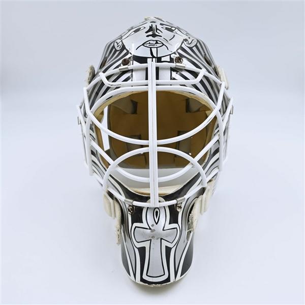 Storr, Jamie<br>Goalie Mask - Photo-Matched<br>Los Angeles Kings 1995-96<br>#35 