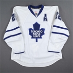 Beauchemin, Francois *<br>White Set 3 w/A<br>Toronto Maple Leafs 2009-10<br>#22 Size: 58