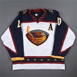 Odgers, Jeff *<br>White w/A<br>Atlanta Thrashers 2000-01<br>#20 Size: 56