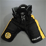 Carlo, Brandon<br>Black, Bauer Pants - Worn in 2023 Winter Classic, and on January 14, 2023 and February 11, 2023<br>Boston Bruins 2022-23<br>#25 Size: L + 2"