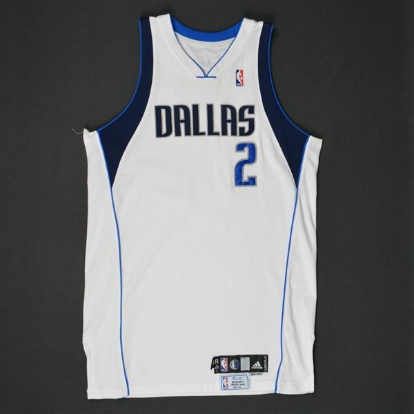 Kidd, Jason *<br>White Set 1 - Photo-Matched to 12 Games - Worn 19 Games (10/27/09 - 1/15/10)<br>Dallas Mavericks 2009-10<br>#2 Size: 48+2