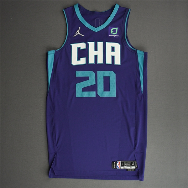 Hayward, Gordon<br>Purple Statement Edition - Worn 12/10/21<br>Charlotte Hornets 2021-22<br>#20 Size: 48+6