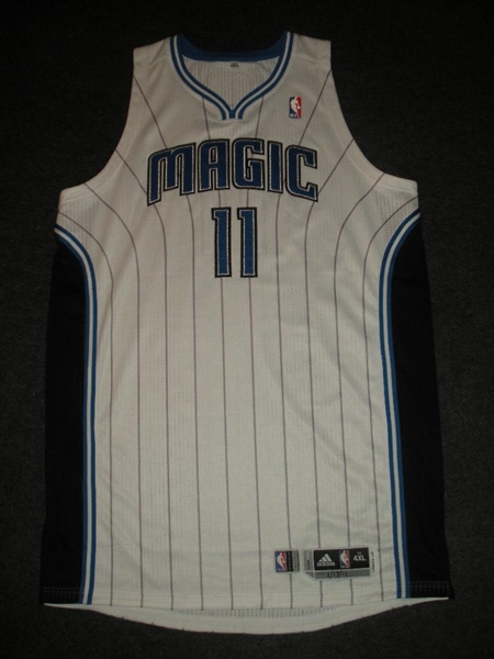 Davis, Glen<br>White Regular Season - 1/17/12 - Photo-Matched to 1 Game - Worn 1 Game (1/17/12)<br>Orlando Magic 2011-12<br>#11 Size: 4XL+4